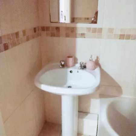 Affittacamere Cosy Double Close To University Of Bradford And City Centre